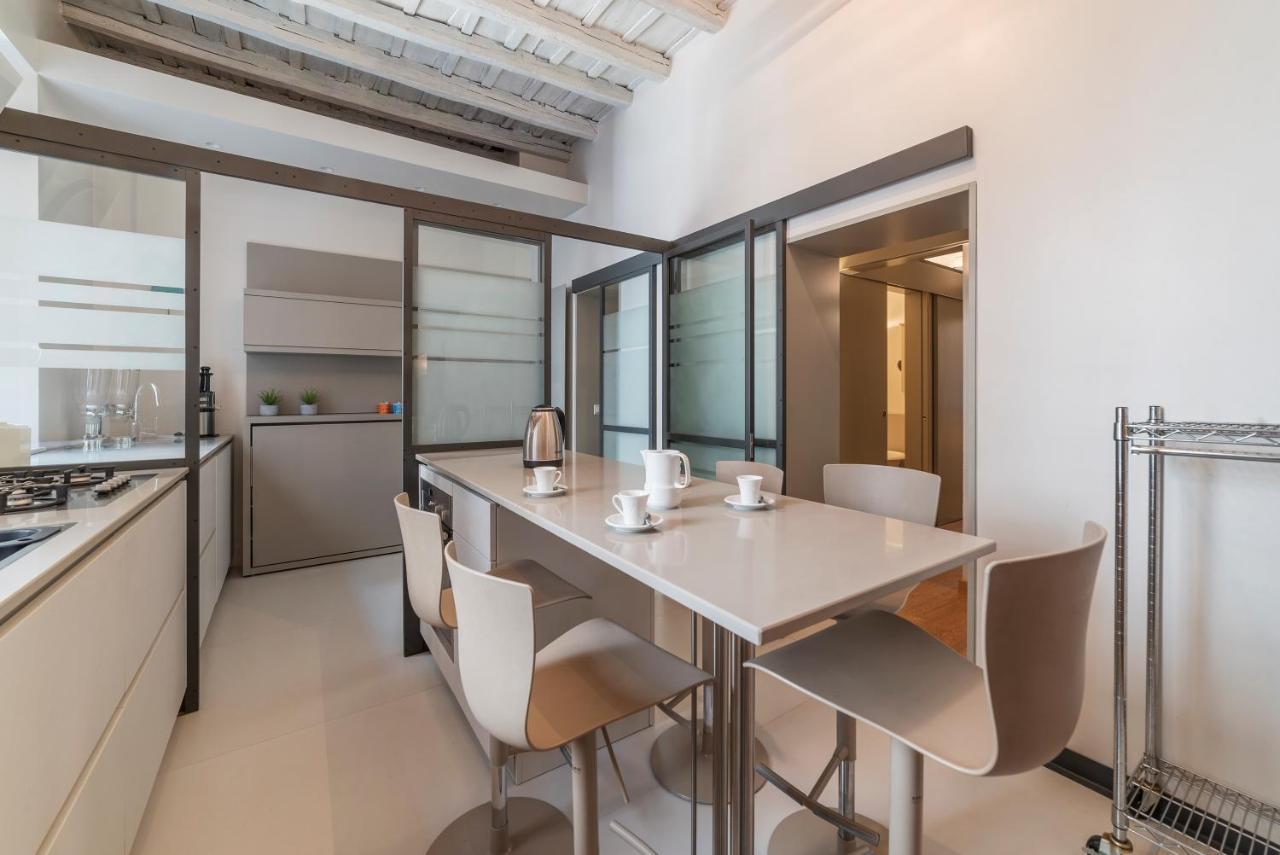 Piazza Navona Elegant Apartment Roma Exterior foto