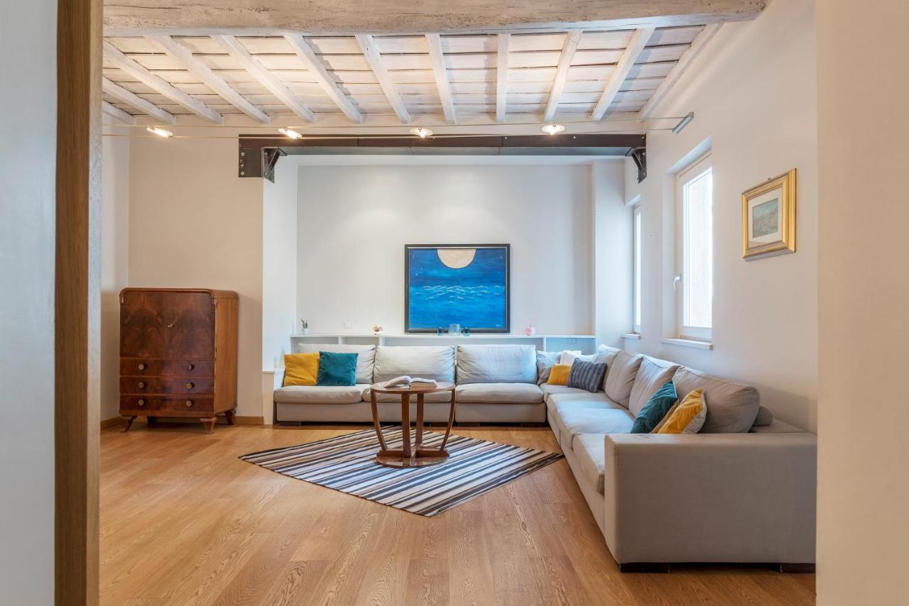 Piazza Navona Elegant Apartment Roma Exterior foto
